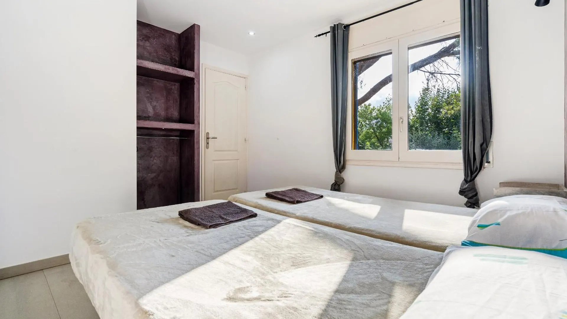 Welcs Casa 092 Emp Con Piscina Villa Empuriabrava Holiday home